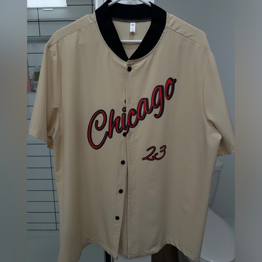 Chicago Casual Button Down Shirt - Size XL